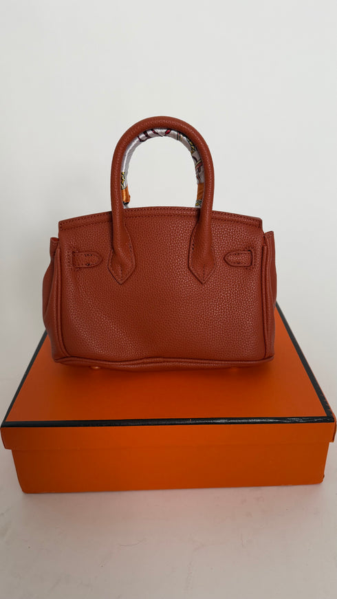 Borsa Kelly