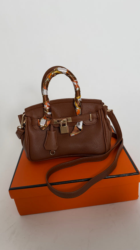 Borsa Kelly