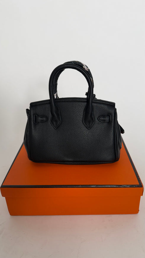 Borsa Kelly