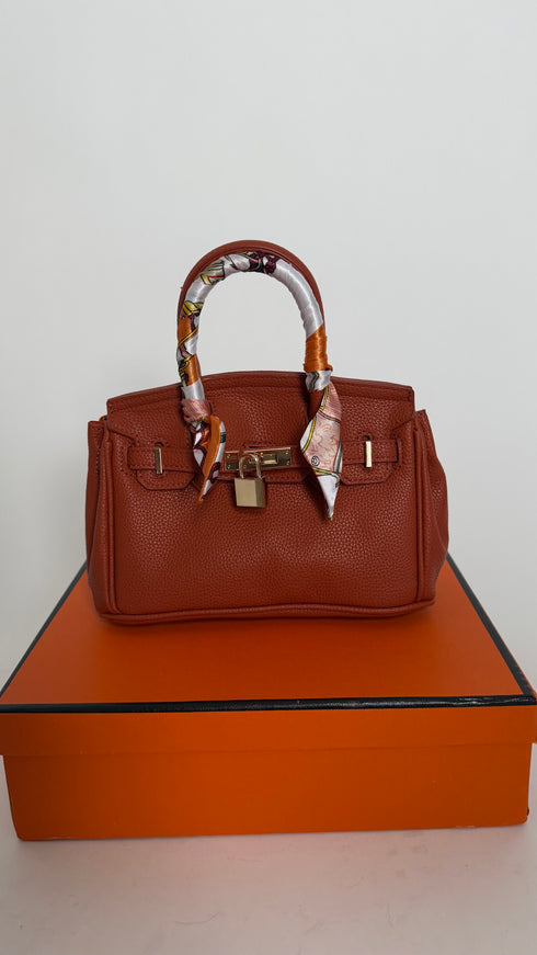 Borsa Kelly