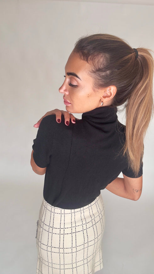 Dolcevita Anna